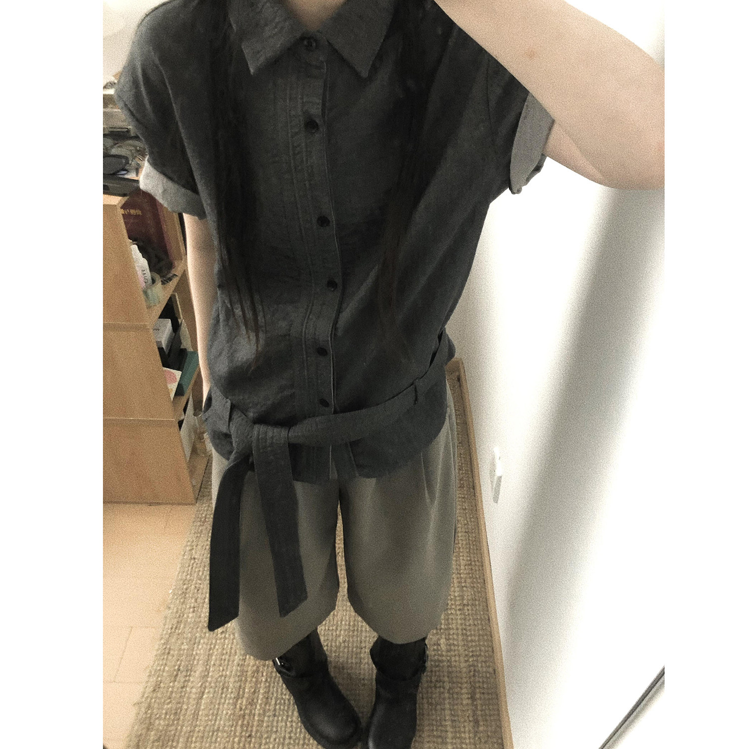 肌理感翻领短袖衬衫男夏季复古高级感收腰飘带设计宽松休闲衬衣潮