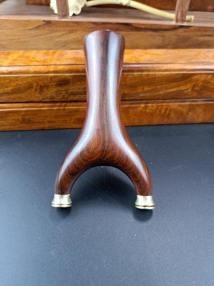 老挝大红酸枝老料快压免绑直板弹弓不上漆高油性老红木纯手工弹弓