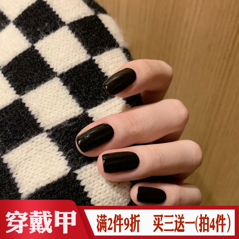 纯黑色mini中长方穿戴美甲成品