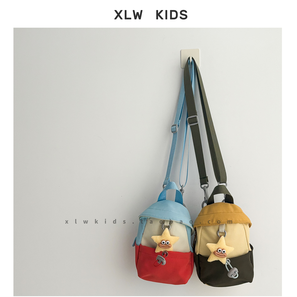 ins风卡通可爱撞色儿童单肩包男女童轻便星星斜挎包宝宝零钱包包