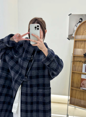 2025秋冬新款复古时尚休闲格纹加厚夹棉长款大衣外套女