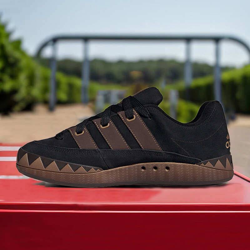 阿迪达斯三叶草男鞋面包鞋