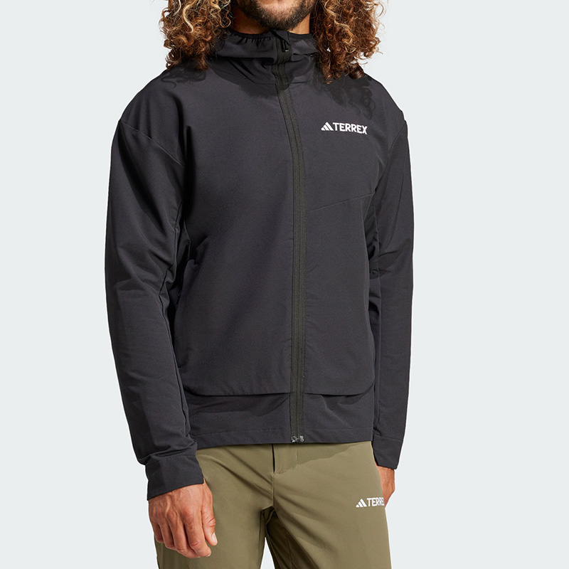 阿迪达斯男装户外运动连帽软壳衣