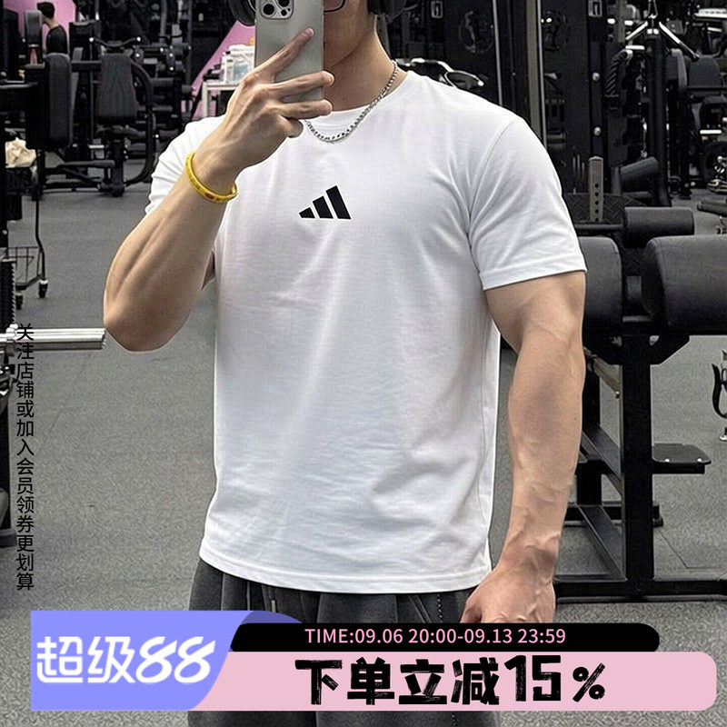 阿迪达斯男款休闲运动短袖图片