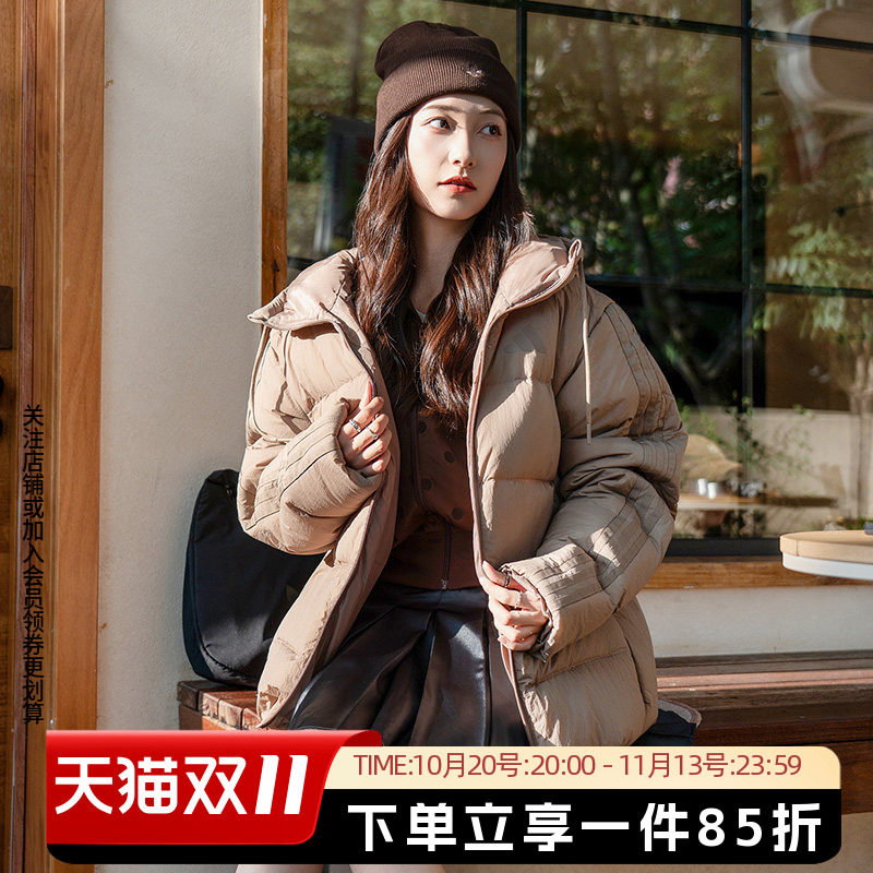 阿迪达斯男款宽松羽绒服