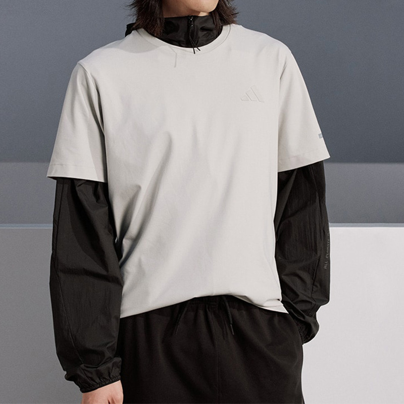 阿迪达斯男款休闲运动短袖