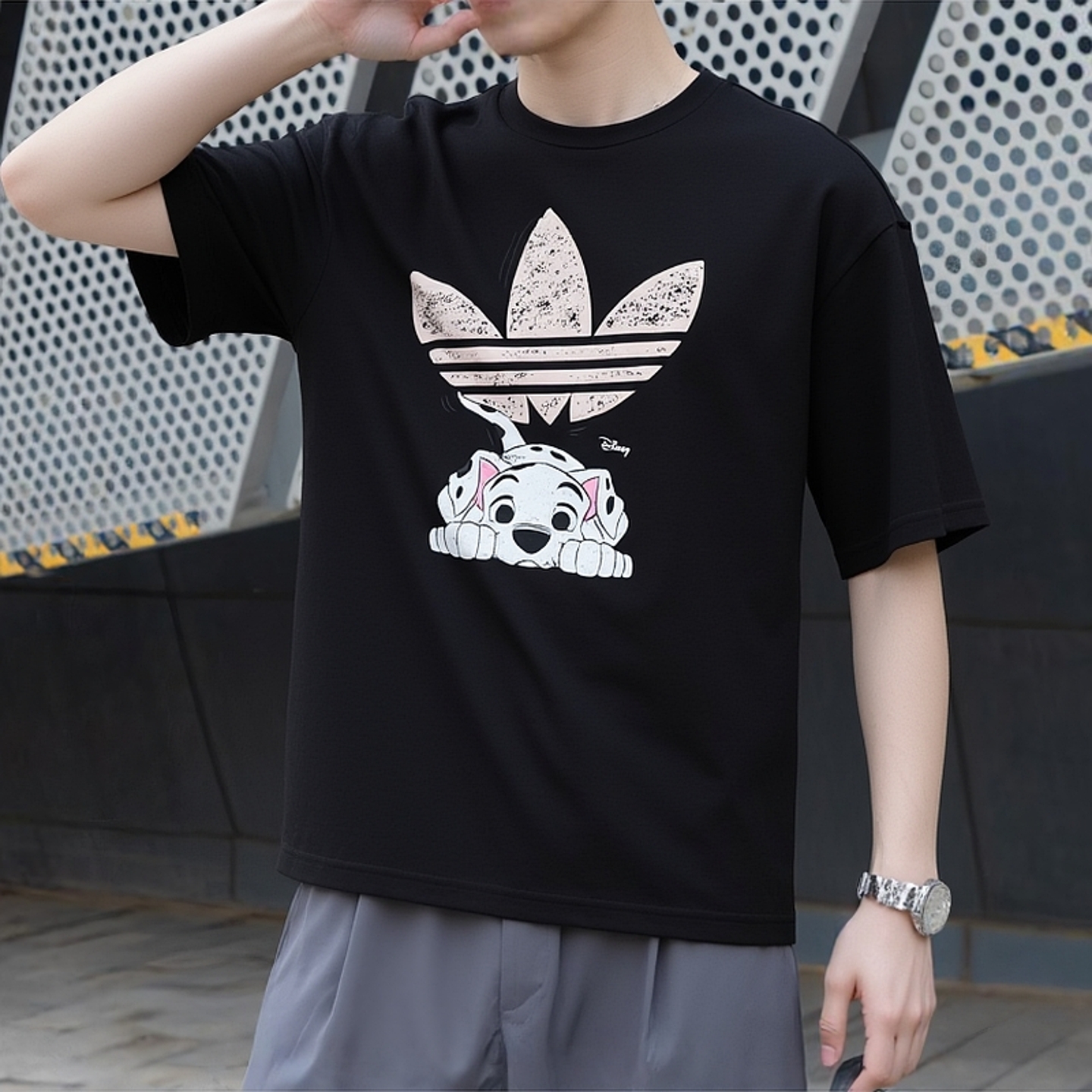 阿迪达斯三叶草情侣款宽松短袖