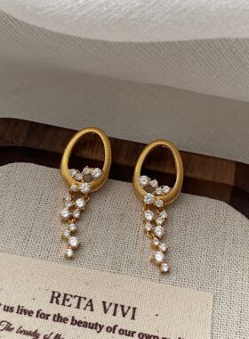 气质微镶锆石流苏金属耳钉复古优雅时尚百搭感千金风耳饰