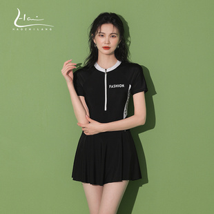 女 游泳馆专用运动泡温泉泳装 连体泳衣女成人保守显瘦遮肚新款 裙式