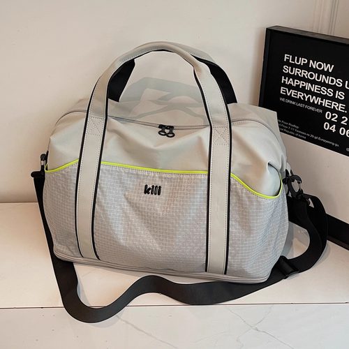 新款时尚拼接旅行包大容量防水出行轻便斜挎包户外运动手提斜挎包