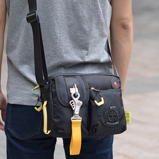 23新款 小背包男多口袋户外休闲牛津布潮牌单肩男斜挎包 tough时尚