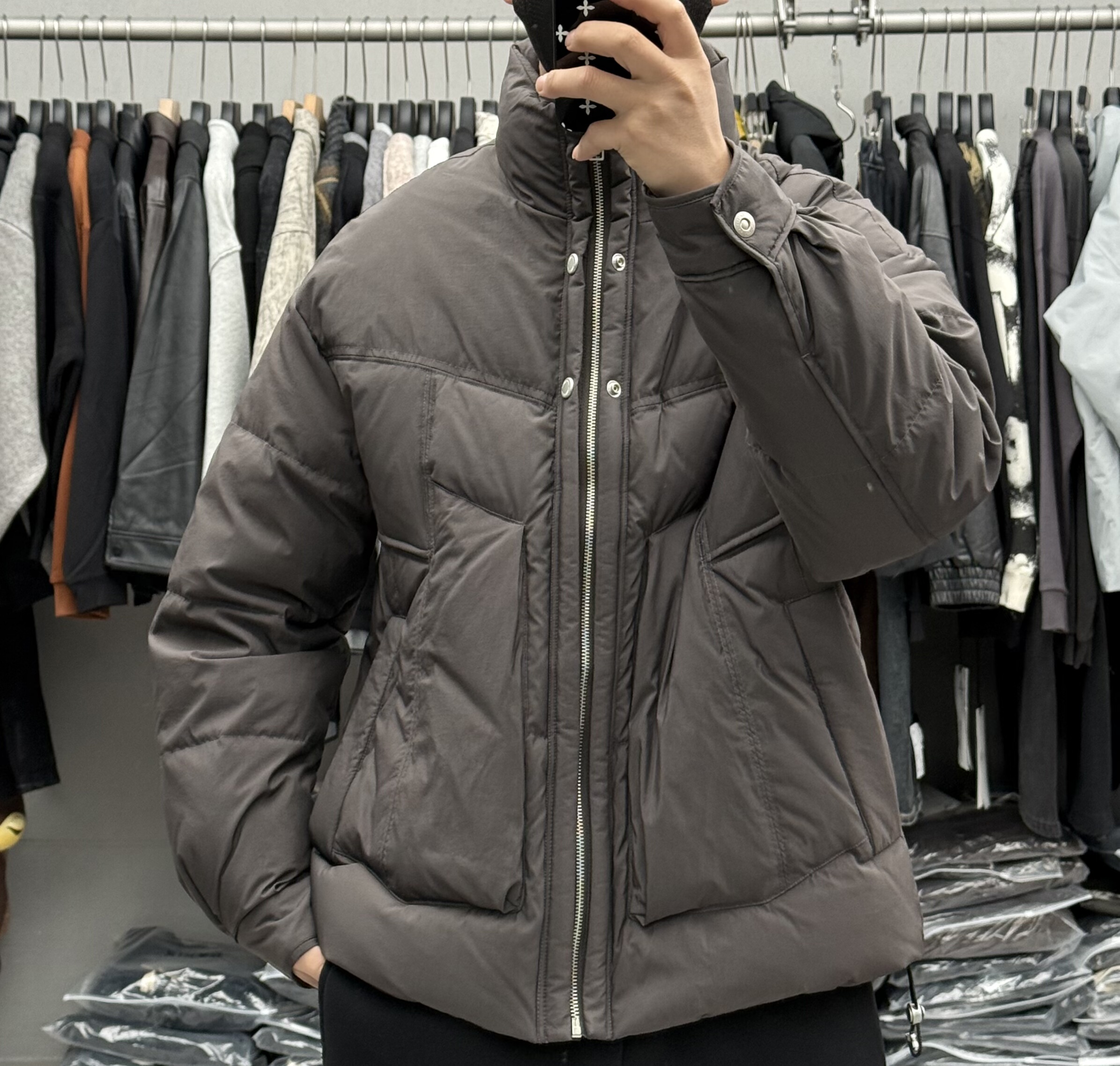 时尚潮流简约百搭立领短款羽绒服男冬季韩版休闲保暖通勤修身外套