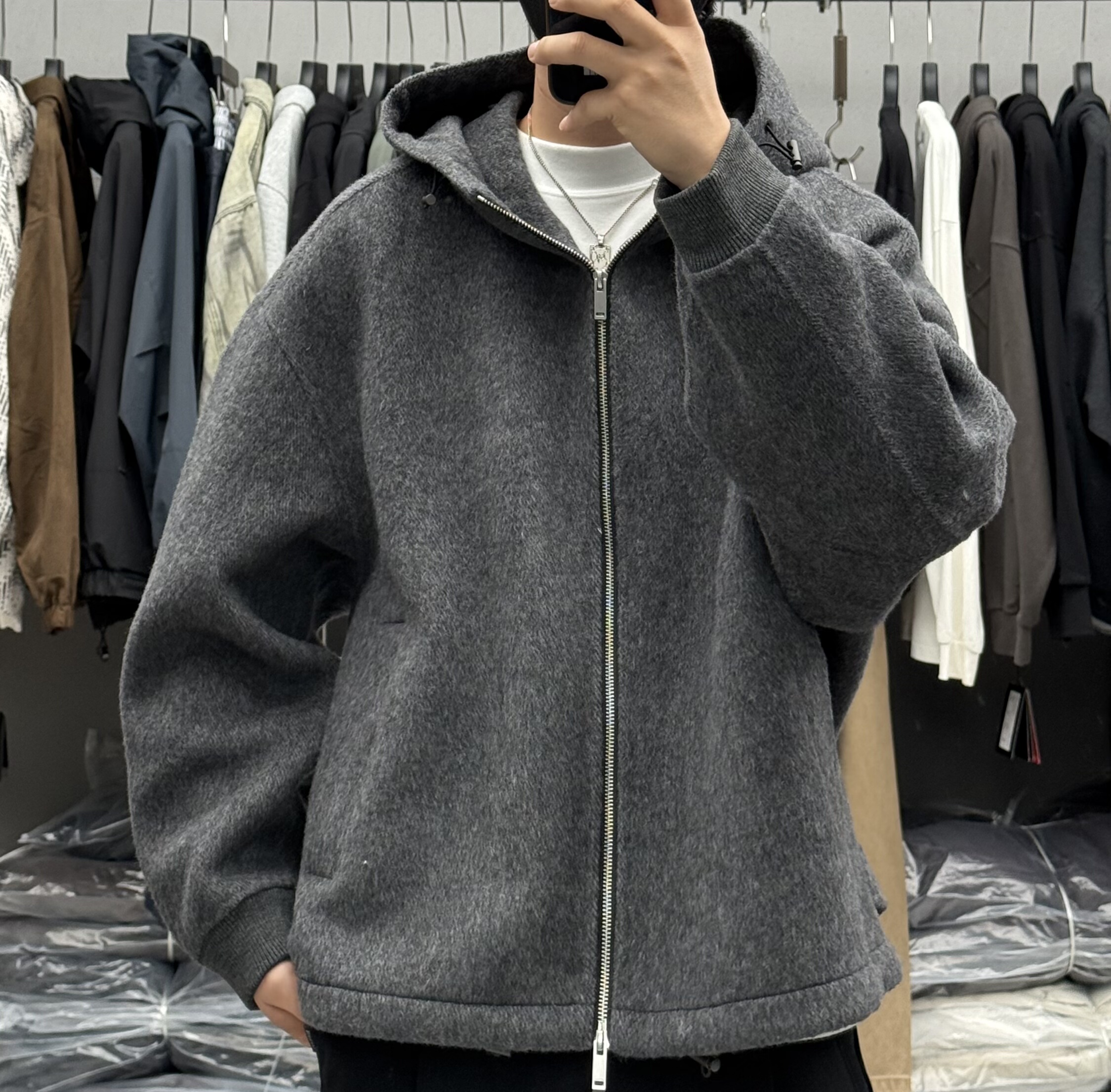 高级感轻奢极简连帽双面羊毛呢大衣男秋冬美式复古宽松廓形外套潮