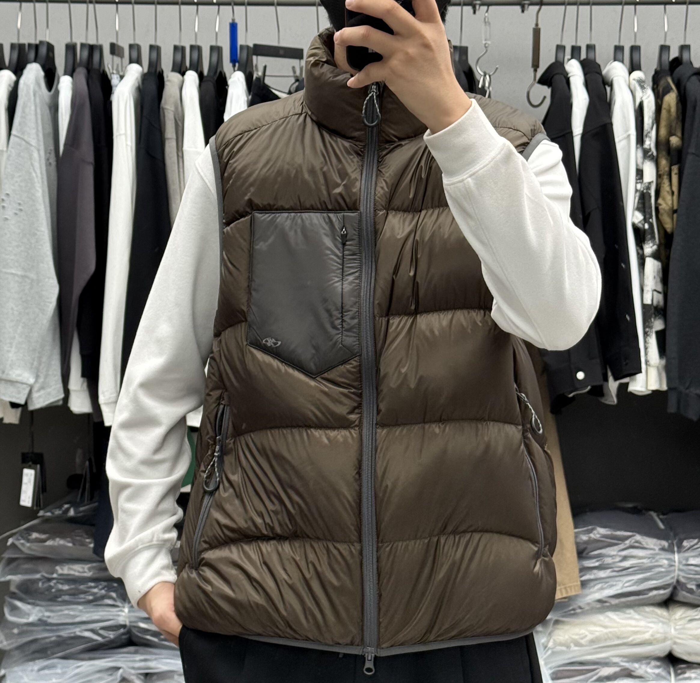 拼接撞色口袋超轻量高蓬松羽绒马甲男冬季户外立领工装保暖背心潮