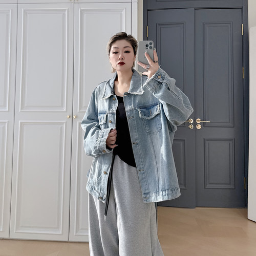 大码女装胖mm翻领时髦牛仔外套