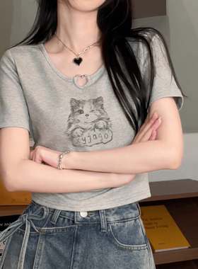 猫咪印花正肩短袖t恤女夏季设计感灰色韩系爱心镂空短款辣妹上衣