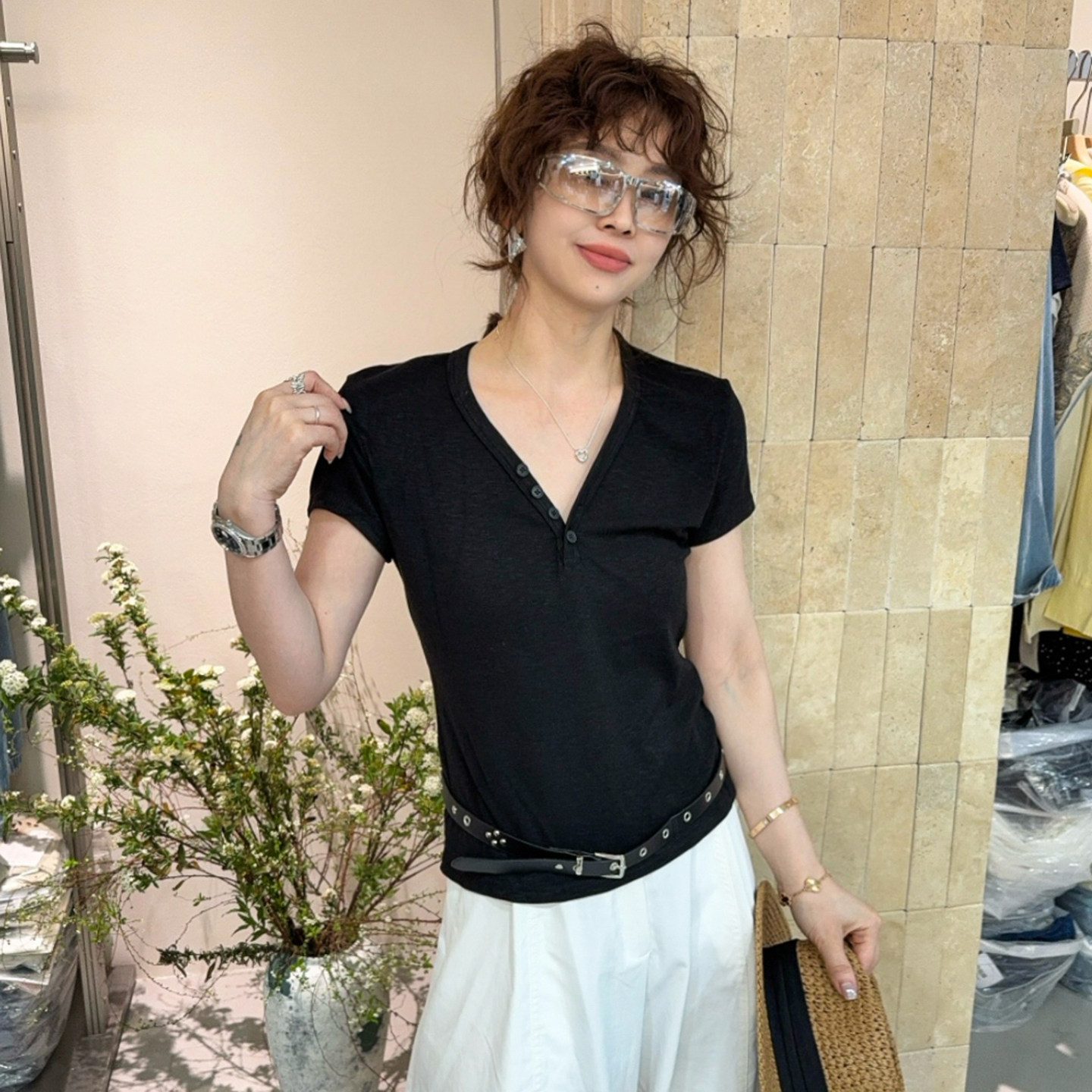 剪刀领修身短袖面膜T恤女欧洲站2026春装新款欧货女装洋气小衫潮