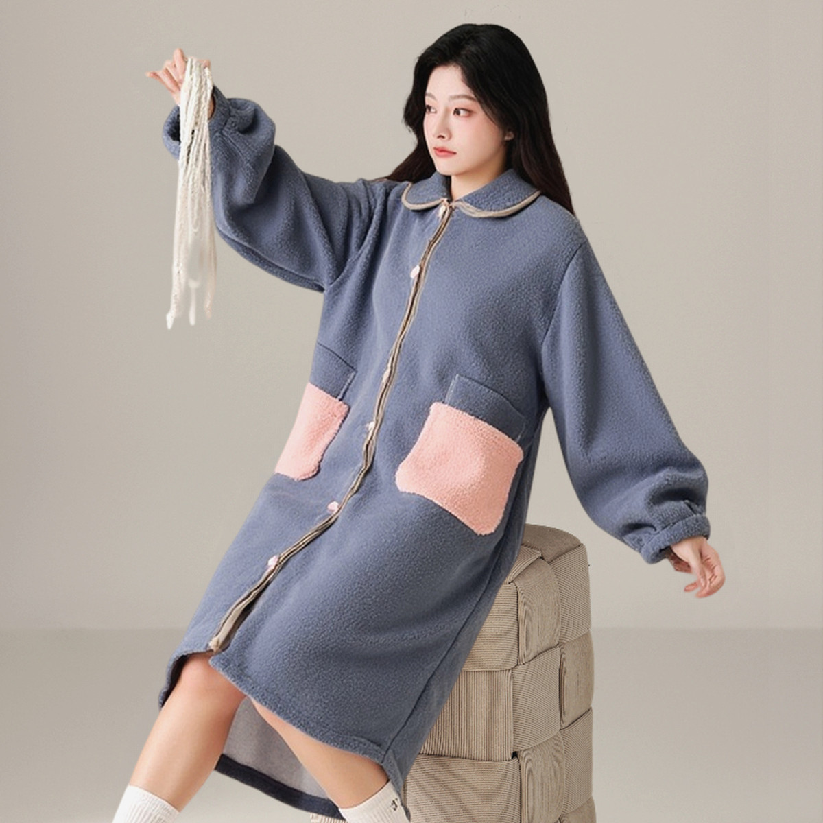 绮瑞女冬季珊瑚绒睡衣裙加厚复合绒睡袍秋冬女青年可爱甜美家居服