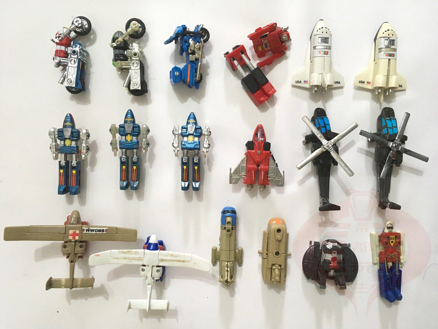 8.12 gobots 百变雄师 百变雄狮  老版  万代正版  特价3