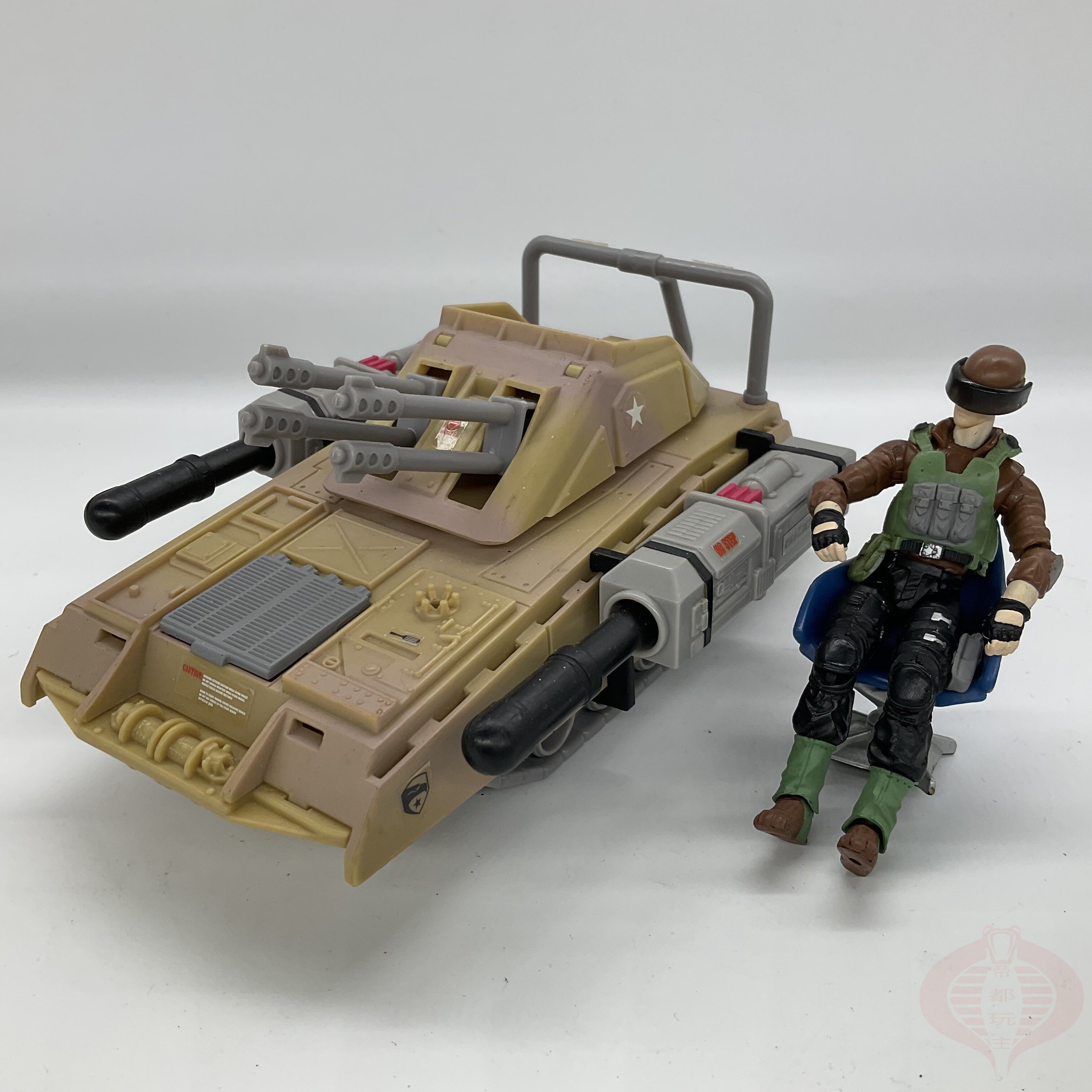25.5.25 特种部队GIJOE ROC版 载具 沙漠阿曼达 带驾驶 特价 3.75