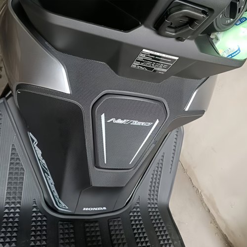 适用本田NWT150防刮油箱贴PU钻石纹装甲贴加厚贴膜配件改装立体贴