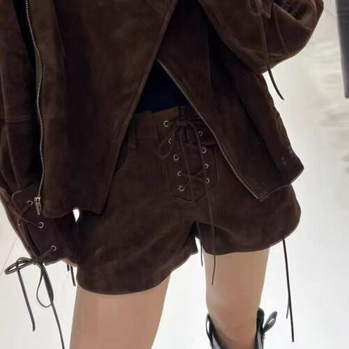 100%真皮绒面绵羊皮2026春林珍娜同款交叉绑带复古皮裤女短裤热裤