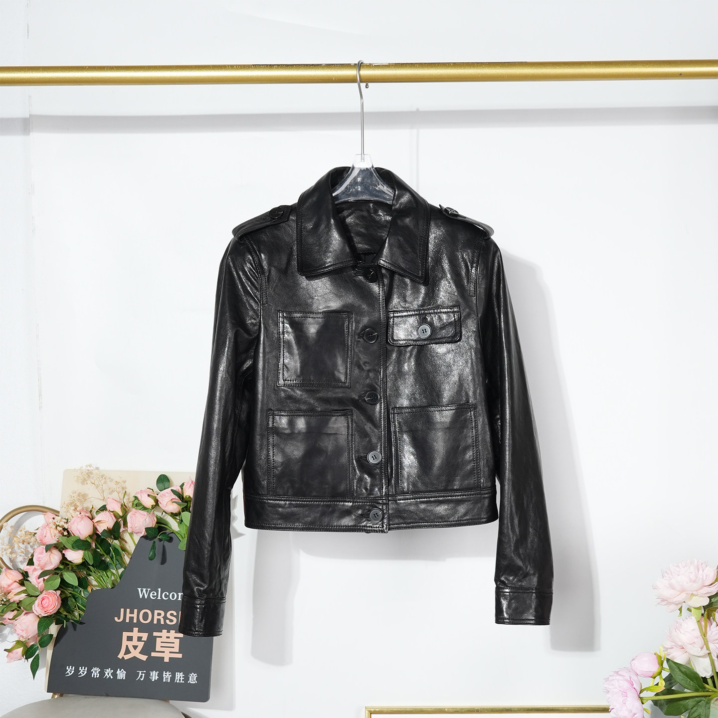 2026春季复古风翻领真皮皮衣女士羊皮夹克通勤休闲工装机车短外套