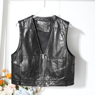 2025秋季V领真皮马甲女士绵羊皮坎肩无袖背心宽松机车马夹短外套