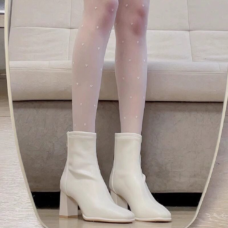 法式高跟短靴女2025秋季新款粗跟小个子方头白色弹力瘦瘦靴女加绒
