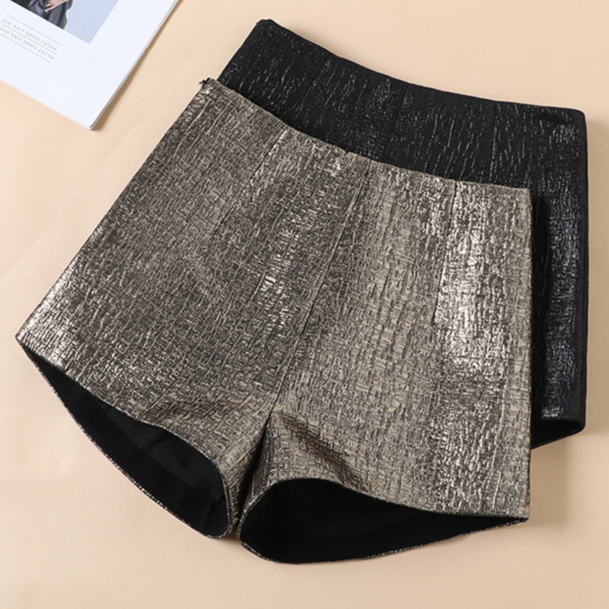 秋冬亮面高腰A字阔腿短裤女