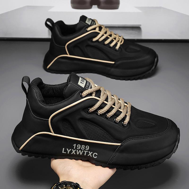 男鞋2025新款秋季潮流小众皮面运动休闲百搭厚底增高黑色老爹潮鞋