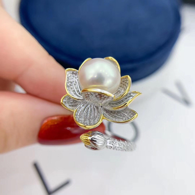 精致分色莲花珍珠戒指女款国潮森