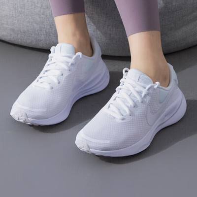 Nike/耐克女鞋2025夏季透气小白鞋旅游网面透气运动跑步鞋FB2208