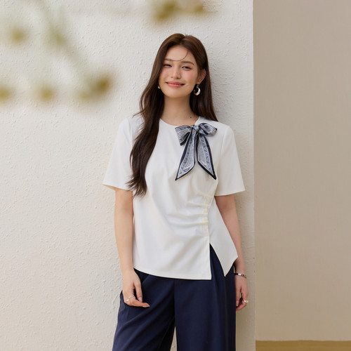 【领口丝巾设计T恤】纤莉秀大码女装时髦别致上衣胖mm2026春新款