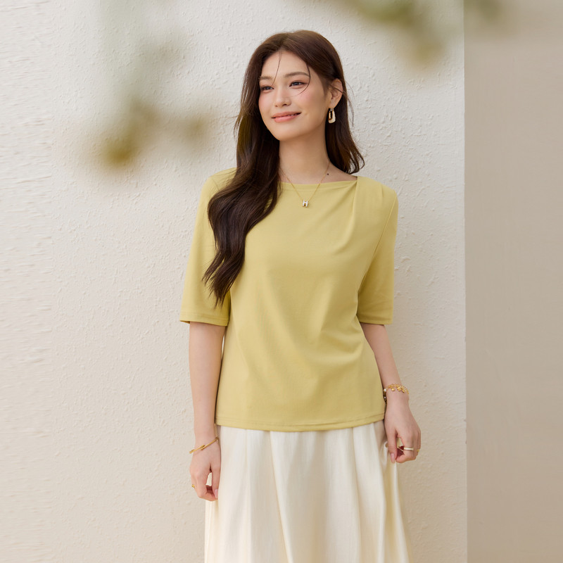 【柔软舒适纯色针织衫】纤莉秀大码女装简约气质上衣胖mm春装新款