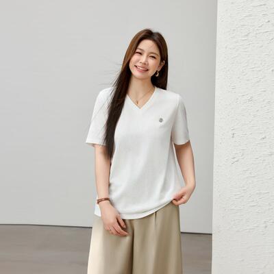 【简约气质V领宽松百搭显瘦T恤】纤莉秀大码女装胖mm2025夏新款