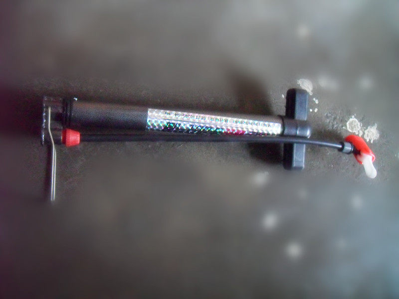 Pompe à vélo - Ref 2390262 Image 1