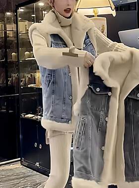 韩版加绒加厚羊羔毛牛仔马甲女秋冬新款百搭显瘦宽松无袖背心外套