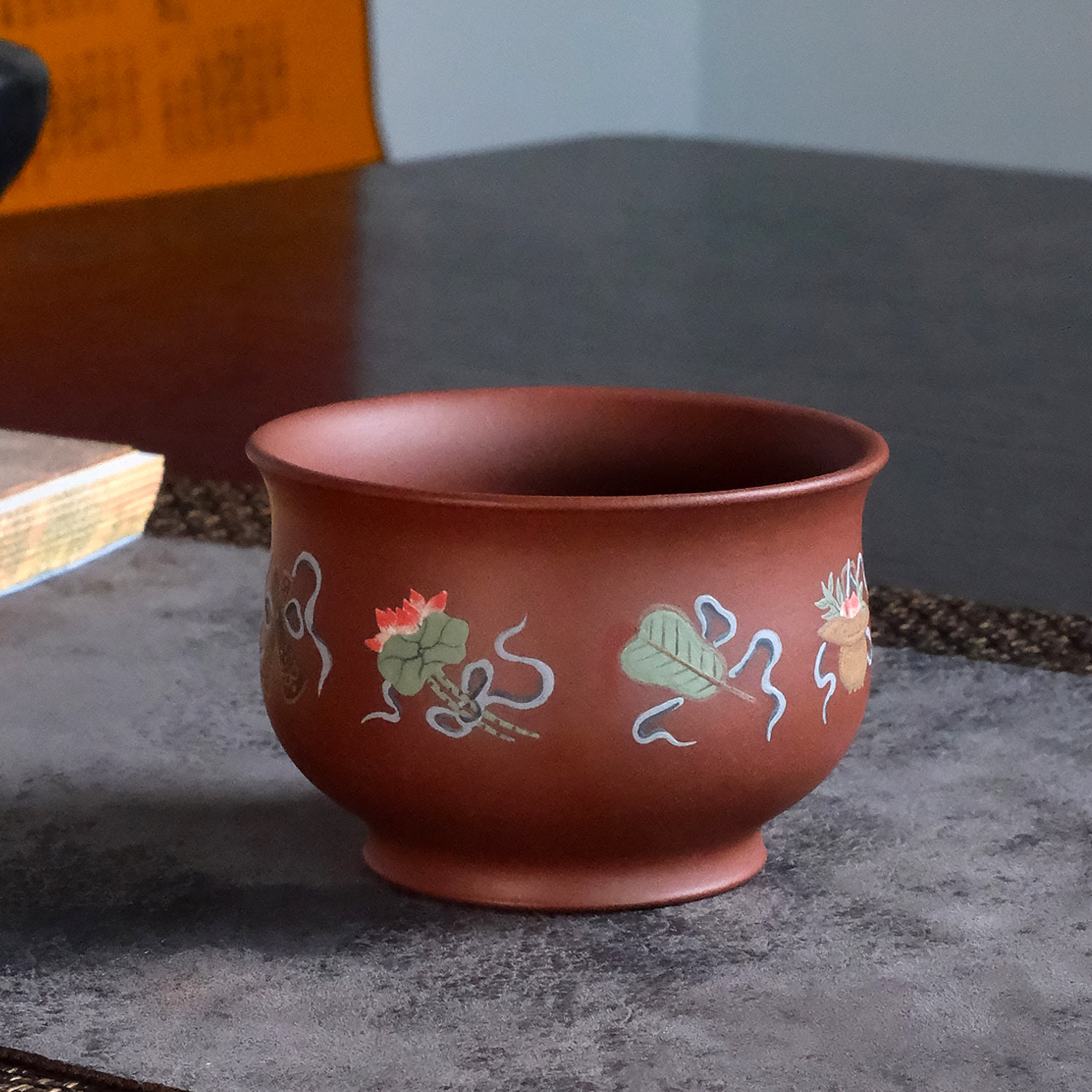 宜兴紫砂精品主人杯紫泥炉式杯纯全手工泥绘暗八仙茶杯品茗杯单杯