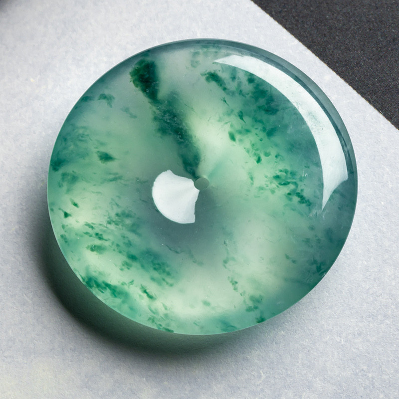 缅甸天然翡翠A货珠宝玉石带证书-老坑种高冰飘绿花精美平安扣吊坠