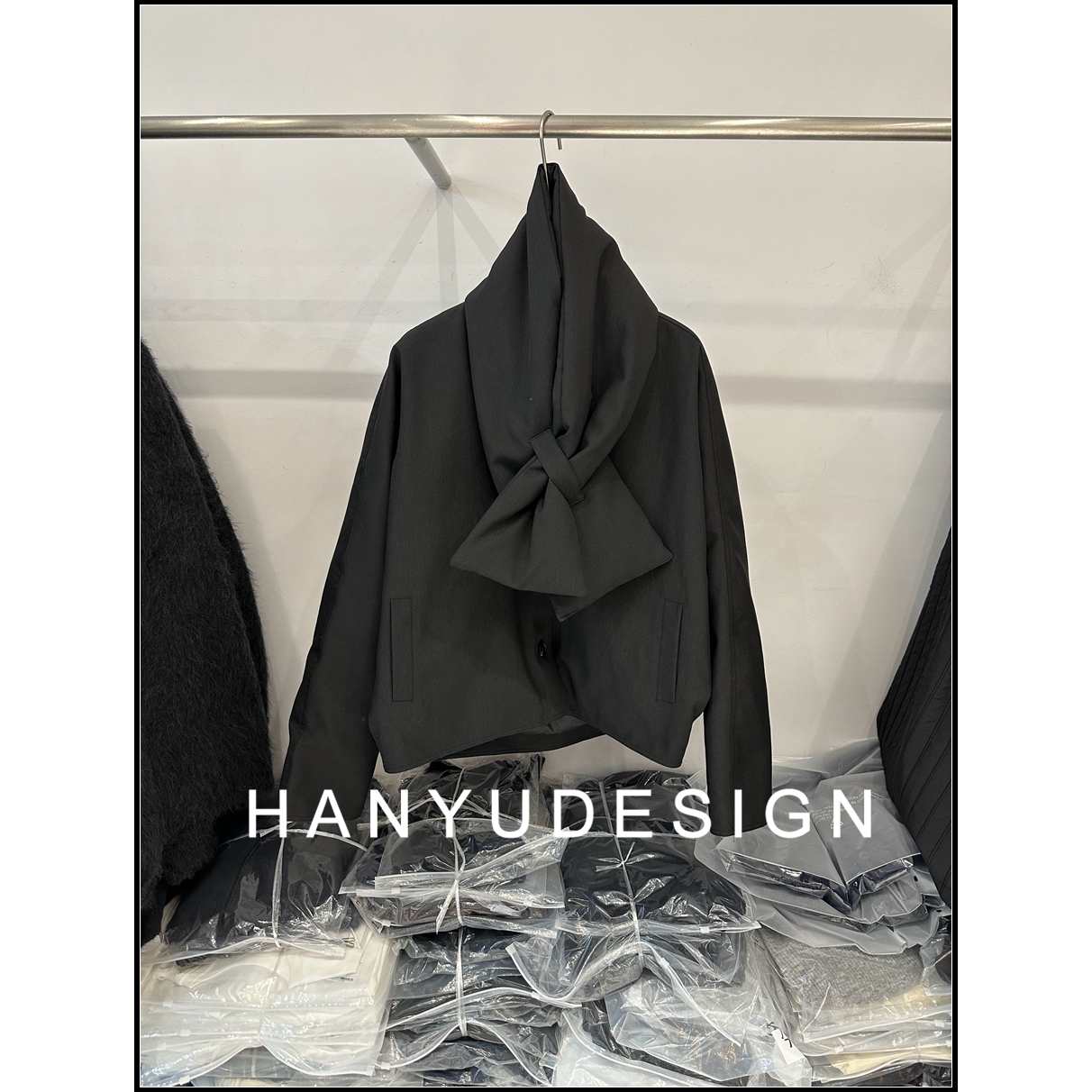 羽绒服简纯色挺阔大围脖90白鸭绒