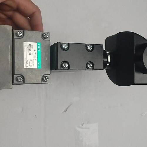 议价4F510-G CKD电磁阀 电压110V 工控气动元件维修