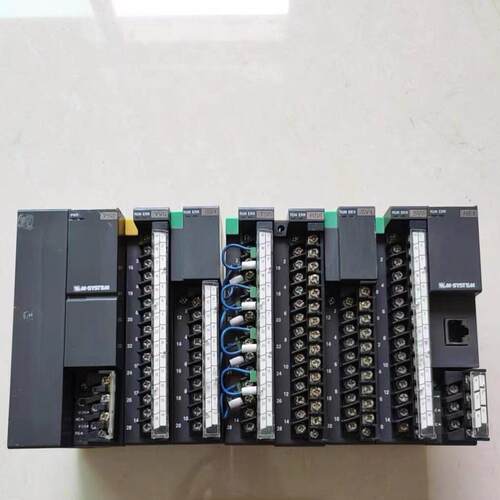议价R3-SV8W YV8S NE1-N SS 工控PLC控制模块维修