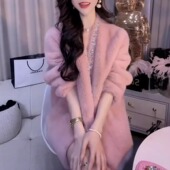 秋冬高端时尚 轻奢高级感重工手工镶钻皮毛一体加厚保暖大衣外套女