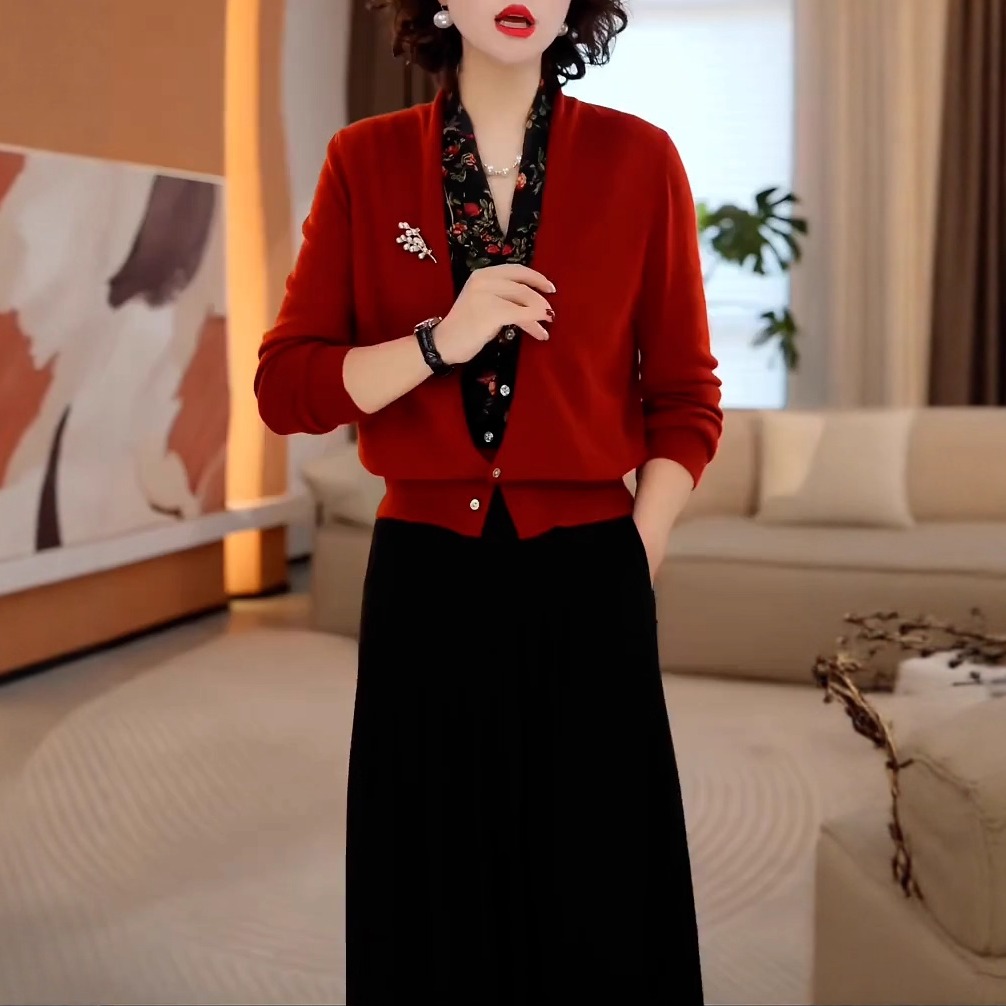 针织假两件上衣+半身裙两件套女