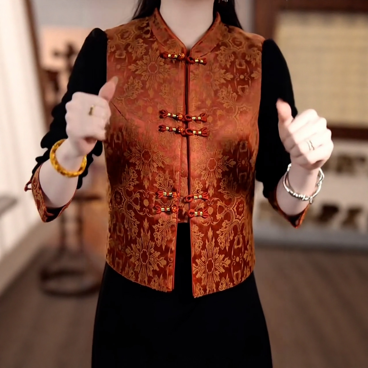 重工提花唐装改良旗袍马甲外套女