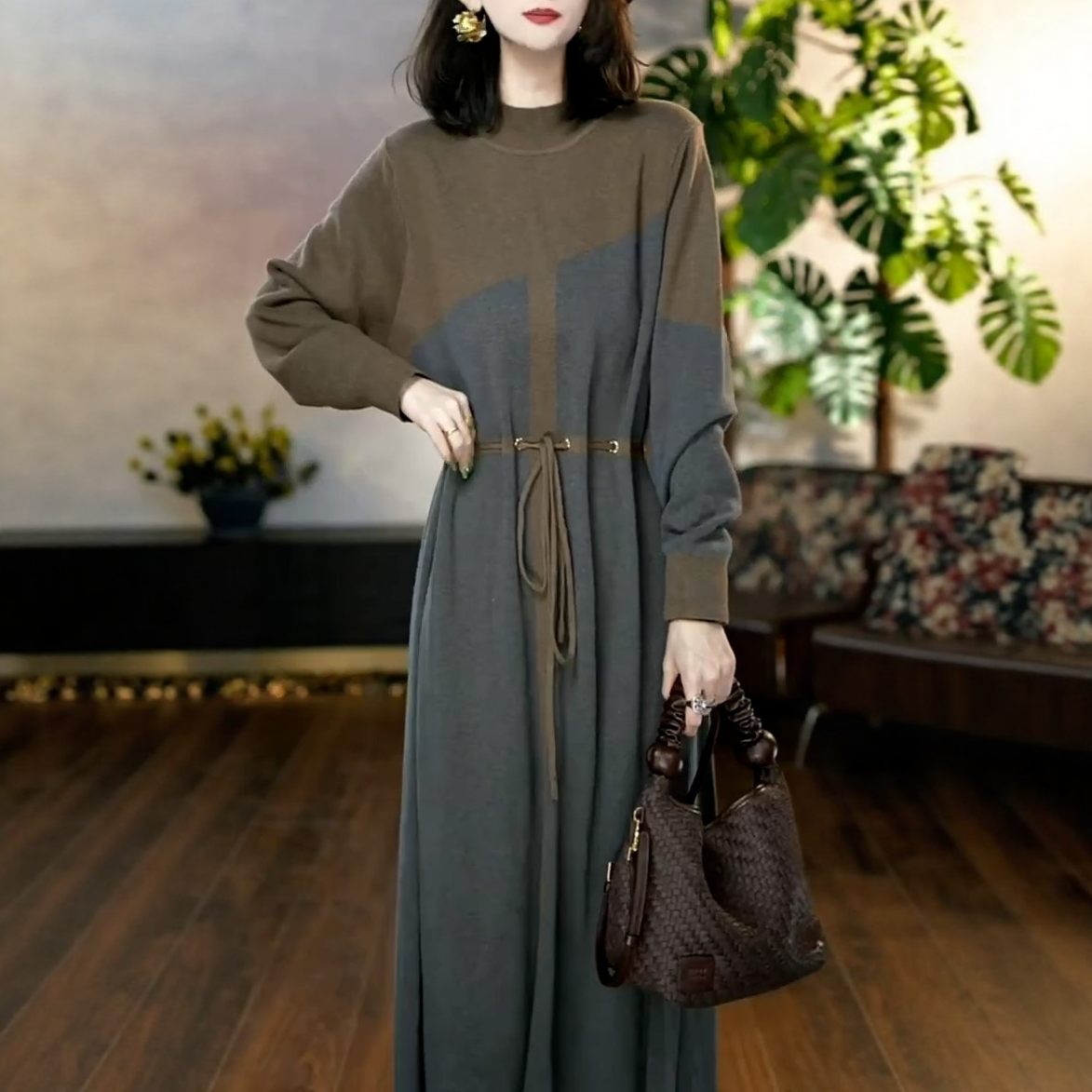 2026春秋高端文艺复古撞色抽绳洋气百搭显瘦减龄针织毛衣连衣裙女,女装/女士精品,连衣裙,淘宝优惠券,粉丝福利购,淘宝优惠卷