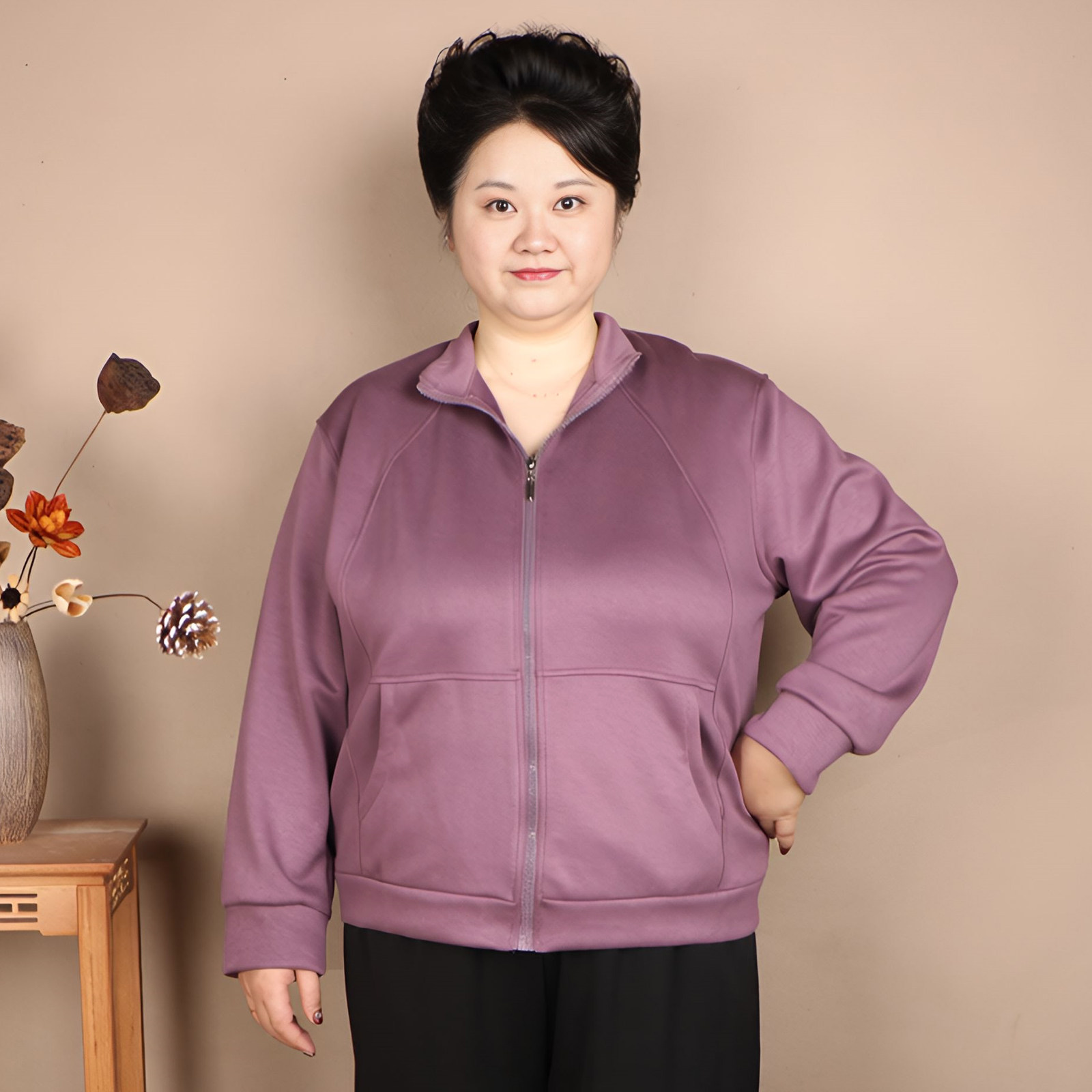 150矮小个子春秋外套200斤胖妈妈加肥大码短款上衣休闲运动夹克衫