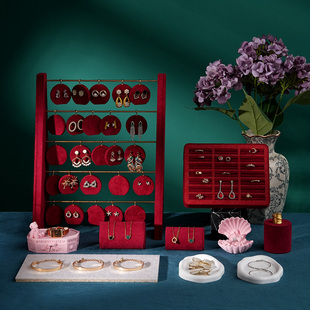 首饰展示架红色绒布许愿牌耳环架毛毡戒指收纳盘饰品陈列拍摄道具