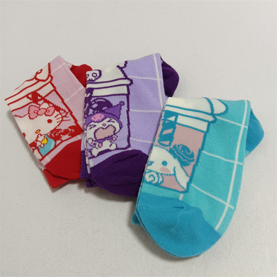 玉桂狗HelloKitty库洛米中筒袜